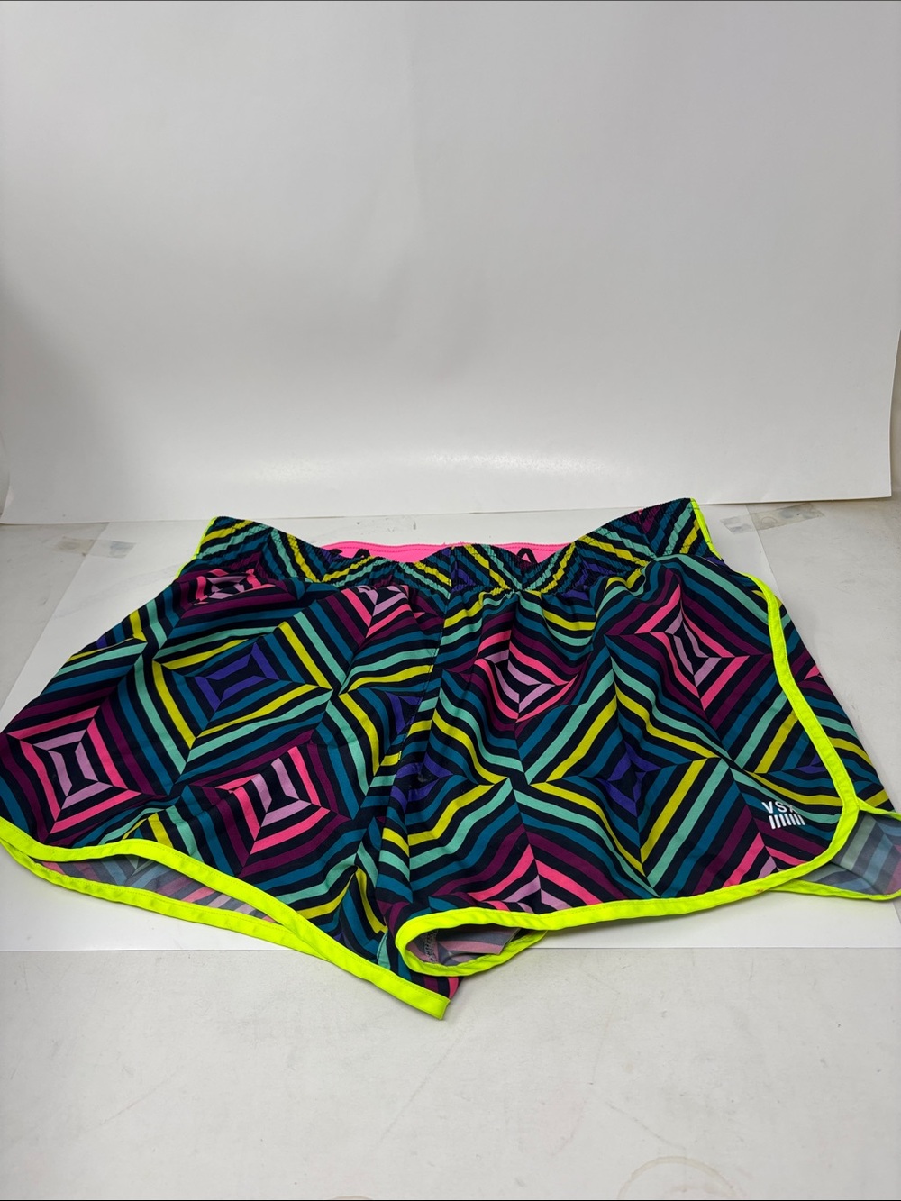 VSX Sport Neon-Trim Geometric Multicolor Women’s Athletic Shorts Size XS